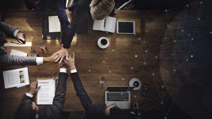 Você Ainda Não Sabe o Poder do Networking para o Sucesso Profissional?